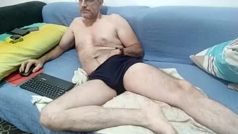 Snapshot of zenikk chatting on 18, 7, 2026 zenikk online show from 18, 7, 2026