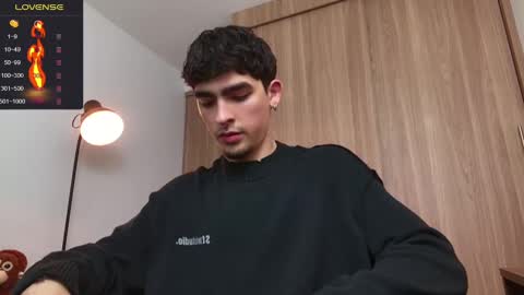 Zenn online show from 31, 12, 2024