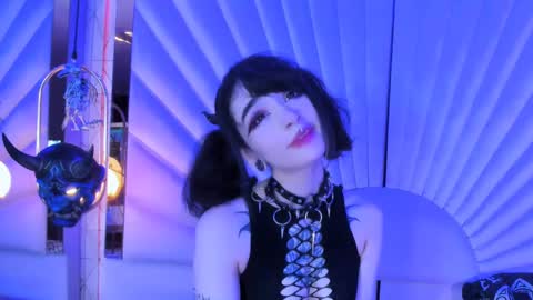    online show from 11, 2, 2025