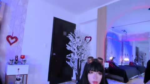    online show from 20, 2, 2025