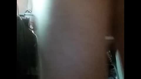 Snapshot of zeroandhero chatting on 13, 12, 2024 zero online show from 13, 12, 2024