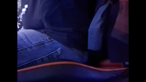 Snapshot of zeroandhero chatting on 20, 1, 2025 zero online show from 20, 1, 2025