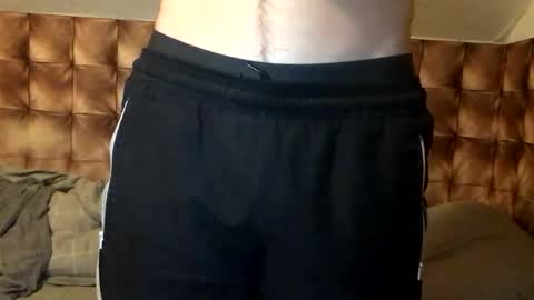 Snapshot of zervale chatting on 3, 12, 2024 zervale online show from 3, 12, 2024