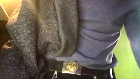 Snapshot of zervale chatting on 5, 12, 2024 zervale online show from 5, 12, 2024