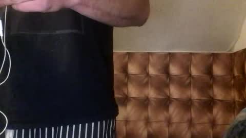 Snapshot of zervale chatting on 10, 12, 2024 zervale online show from 10, 12, 2024