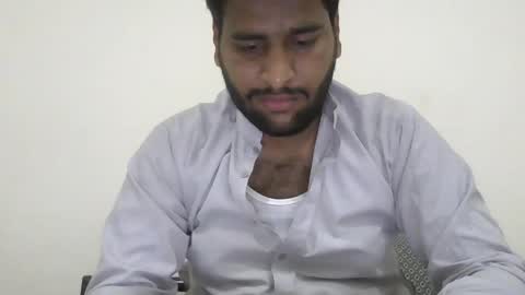 Snapshot of zes6363 chatting on 8, 4, 2026 zes6363 online show from 8, 4, 2026