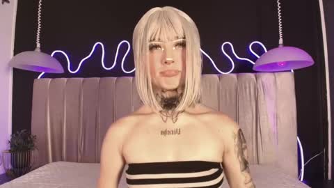 zhally_dee online show from 1, 4, 2026