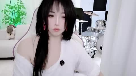 zhen online show from 18, 11, 2025