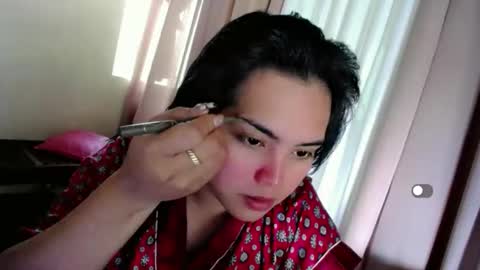 Snapshot of zhillycate chatting on 16, 10, 2025 CATE online show from 16, 10, 2025