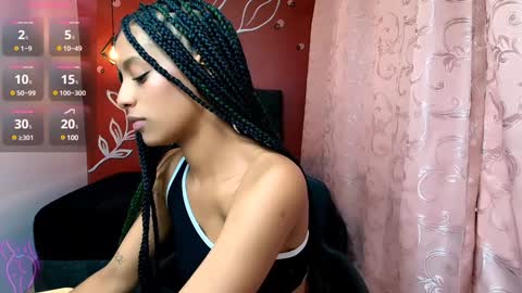 Zia Green online show from 10, 12, 2024