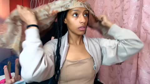 Zia Green online show from 17, 1, 2025