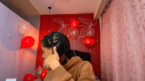 Zia Green online show from 15, 2, 2025