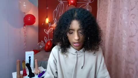 Zia Green online show from 18, 2, 2025