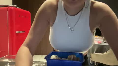 Nensi online show from 21, 11, 2025