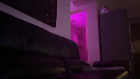 Ziggy ziggy-   online show from 4, 1, 2025