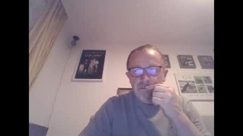 Snapshot of zippi55 chatting on 2, 10, 2025 Zippi online show from 2, 10, 2025