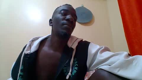 Snapshot of zlatann2012 chatting on 17, 1, 2026 Zlatann2012 online show from 17, 1, 2026