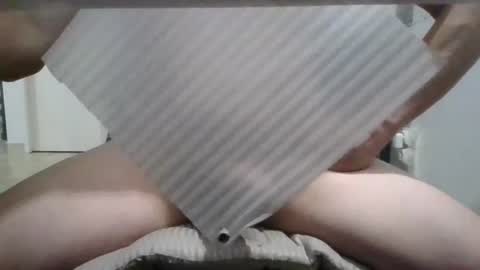 Snapshot of zobilov chatting on 5, 1, 2026 zobilov online show from 5, 1, 2026