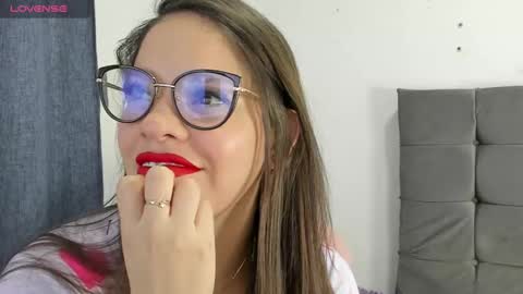 ZOE online show from 28, 1, 2025