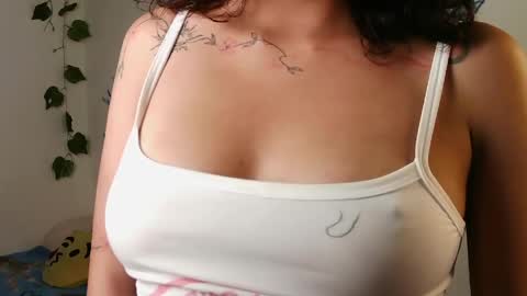 Snapshot of zoe_ch_ chatting on 28, 4, 2026 zoe_ch_ online show from 28, 4, 2026