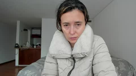 Snapshot of zoe_jeane_beker chatting on 29, 4, 2026 ZOE online show from 29, 4, 2026