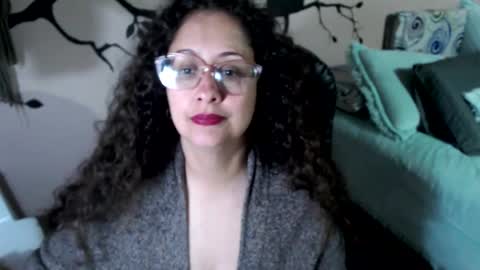 Zoe Koller online show from 15, 2, 2026