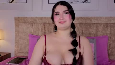 Snapshot of zoe_moon__ chatting on 19, 6, 2026 zoe_moon__ online show from 19, 6, 2026