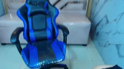 Zoe  online show from 13, 11, 2025