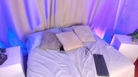 Snapshot of zoe_rousee_ chatting on 2, 7, 2026 zoe_rousee_ online show from 2, 7, 2026