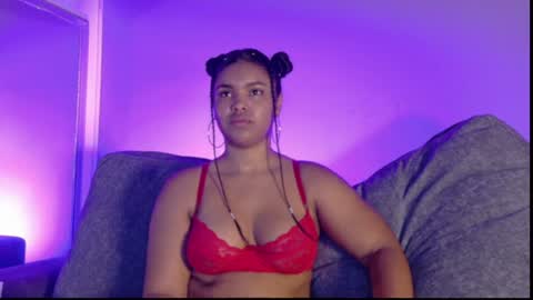 Snapshot of zoe_roux210949 chatting on 13, 6, 2026 Zoe online show from 13, 6, 2026
