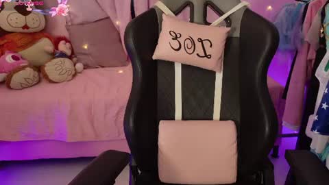 Snapshot of zoe_sullivan_ chatting on 27, 6, 2026 zoe_sullivan_ online show from 27, 6, 2026