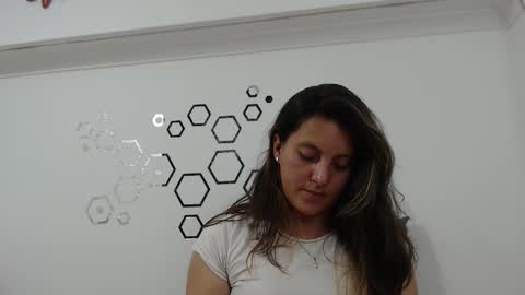 Carolina online show from 10, 9, 2025