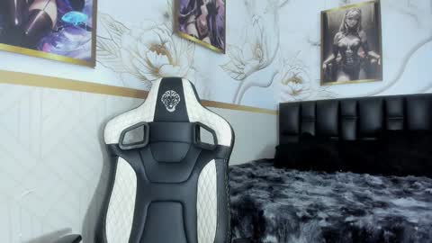 Zoe  online show from 13, 1, 2026