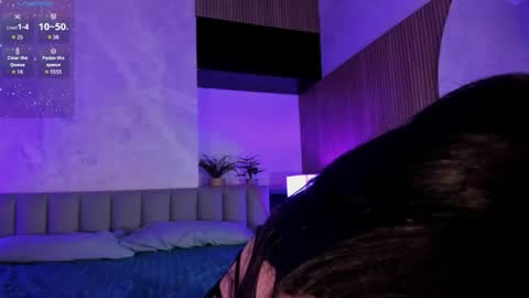 zoeblanc online show from 6, 2, 2026