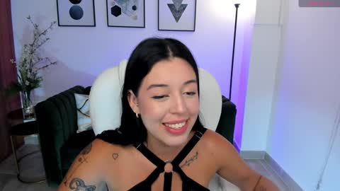 Snapshot of zoee_jackson chatting on 17, 1, 2025  zoee jackson online show from 17, 1, 2025