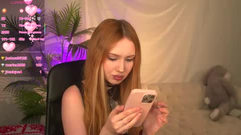Snapshot of zoeford_ chatting on 23, 4, 2026 ZOE online show from 23, 4, 2026
