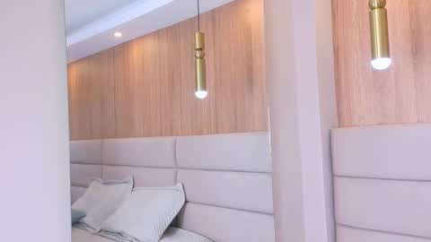 Snapshot of zoehangel chatting on 27, 3, 2026 Zoe online show from 27, 3, 2026