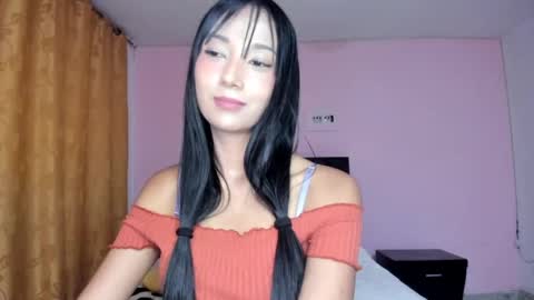 Snapshot of zoey_babyqueen19 chatting on 29, 4, 2026 Zoey online show from 29, 4, 2026