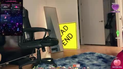 zoeymonroe online show from 15, 10, 2025