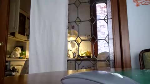 Zomas online show from 12, 4, 2026