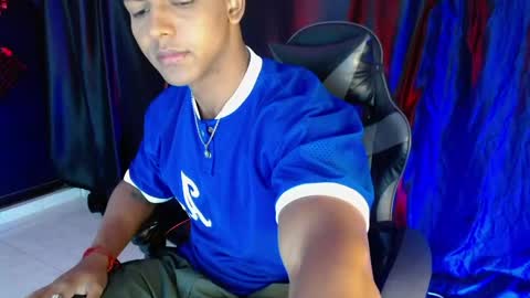Zoriel online show from 7, 6, 2026