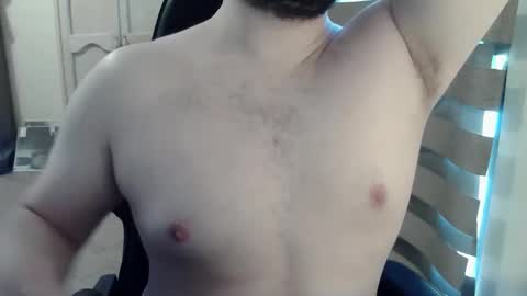 Himbo fox online show from 8, 6, 2026
