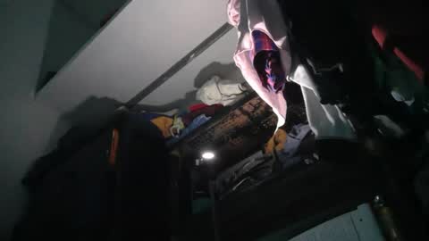 Snapshot of zsluxeltrncd chatting on 3, 8, 2026 zsluxeltrncd online show from 3, 8, 2026
