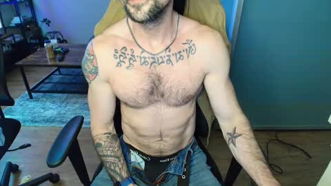 Snapshot of zuko_zen69 chatting on 1, 2, 2026 Zuko online show from 1, 2, 2026