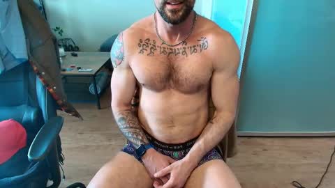 Snapshot of zuko_zen69 chatting on 7, 4, 2026 Zuko online show from 7, 4, 2026