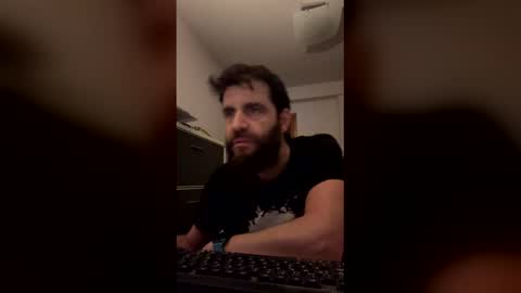 Snapshot of zurdineno chatting on 14, 2, 2026 zurdineno online show from 14, 2, 2026