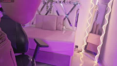 ZURY   online show from 16, 4, 2026