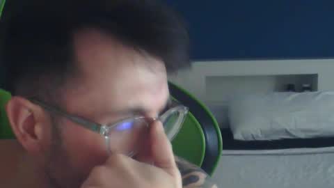 zusta10 online show from 19, 11, 2025