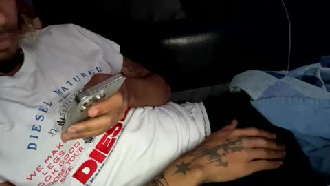 mixedtwinklol online show from 19, 1, 2026