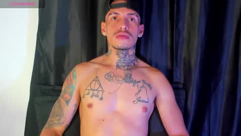 Snapshot of zyongarcia2020 chatting on 1, 12, 2024 zyon garcia online show from 1, 12, 2024